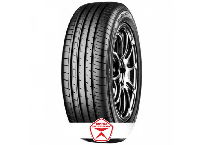 215/60R17 96V Yokohama BluEarth-XT AE61